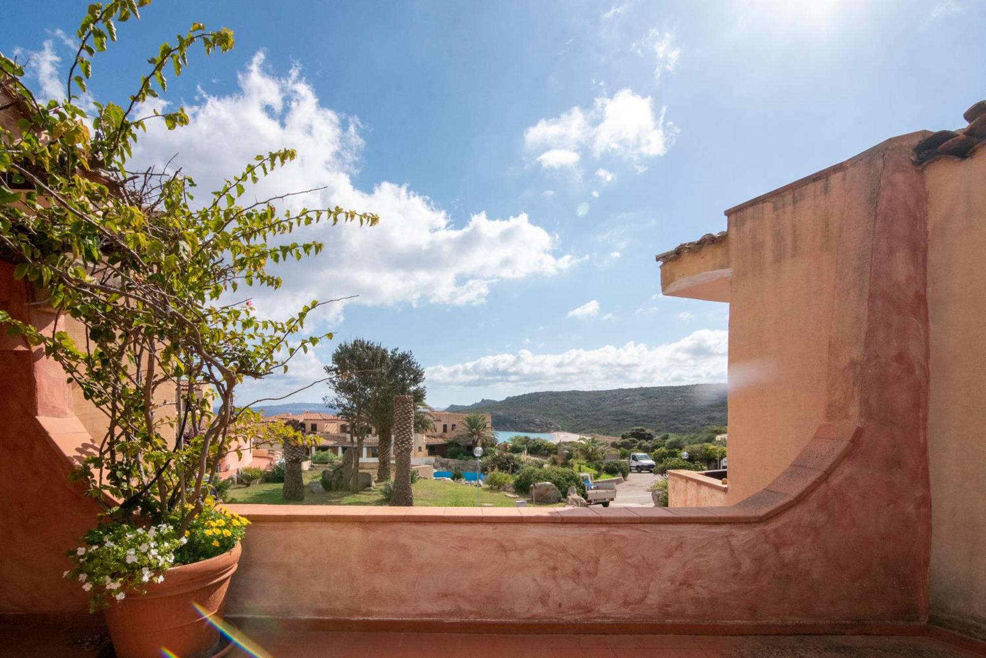 Apartamento Le Residenze La Marmorata Santa Teresa Gallura Habitación foto