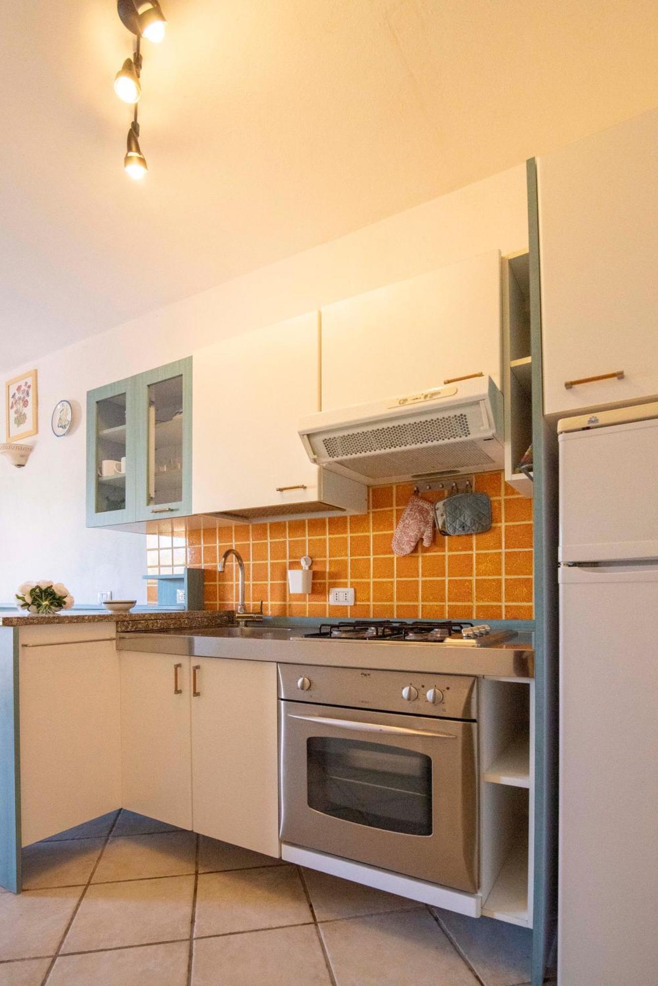 Apartamento Le Residenze La Marmorata Santa Teresa Gallura Habitación foto