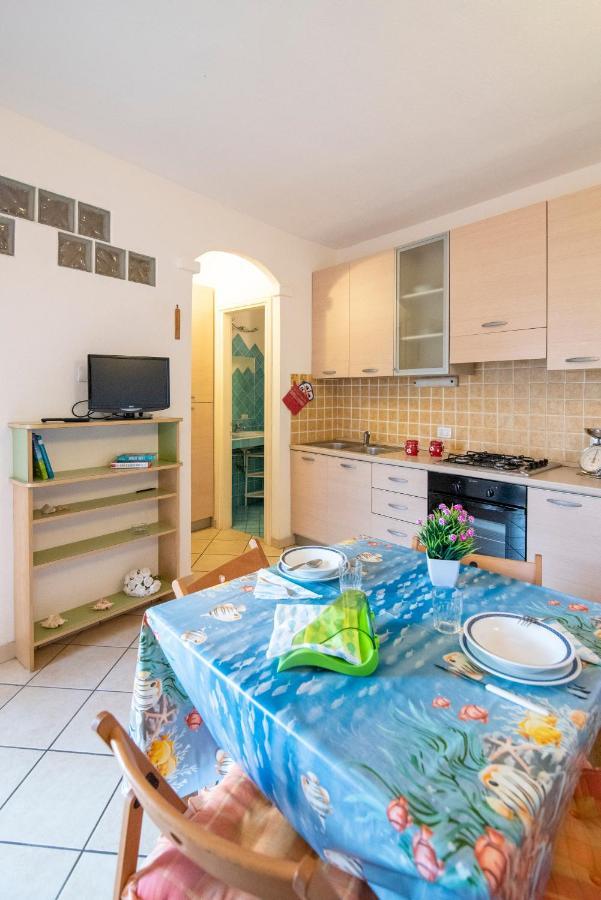 Apartamento Le Residenze La Marmorata Santa Teresa Gallura Exterior foto